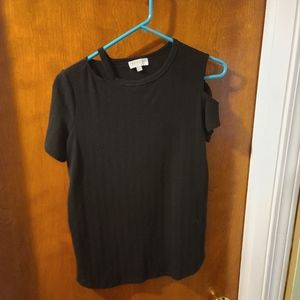 Cold shoulder shirt, black, size small